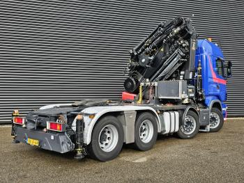R500 V8 /  8X4 / HIAB 105 t/m CRANE / KRAN / GRUA