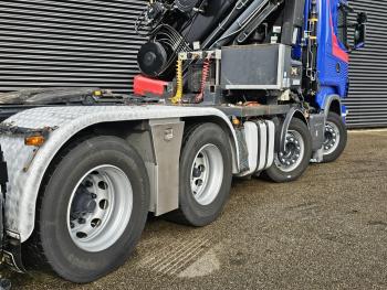 R500 V8 /  8X4 / HIAB 105 t/m CRANE / KRAN / GRUA