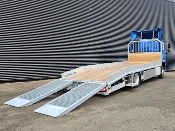 CF 290 E6 OPRIJWAGEN/ MACHINE TRANSPORT