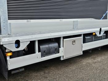 CF 290 E6 OPRIJWAGEN/ MACHINE TRANSPORT