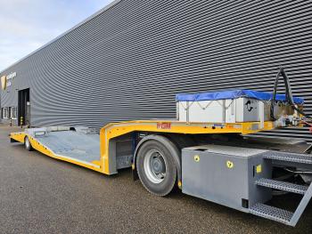 19 / TRUCK TRANSPORTER / ABSCHLEPP