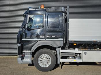 FM 420 8x2-6 / VEB+ / NL TRUCK