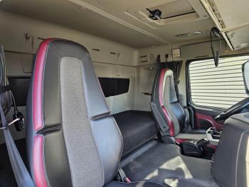 FM 420 8x2-6 / VEB+ / NL TRUCK