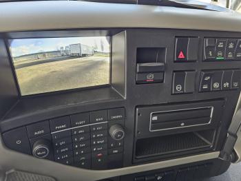 FM 420 8x2-6 / VEB+ / NL TRUCK