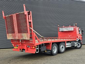 CF 75 6X2-4 / MACHINE TRANSPORT / OPRIJ WAGEN