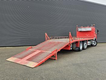 CF 75 6X2-4 / MACHINE TRANSPORT / OPRIJ WAGEN