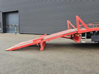 CF 75 6X2-4 / MACHINE TRANSPORT / OPRIJ WAGEN