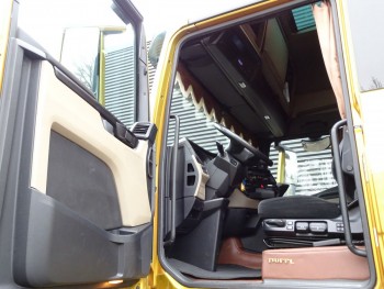 TGX 18.510 / 4X2 / RETARDER / PARKING COOLER