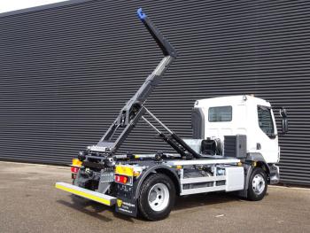 FL 240 NEW / 4X2 / HAAKARM / AMPIROLLE
