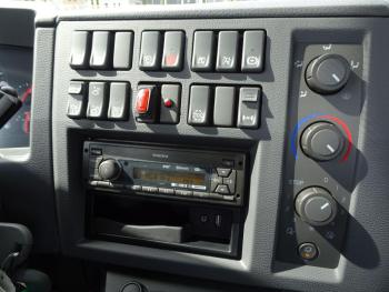 FL 240 NEW / 4X2 / HAAKARM / AMPIROLLE
