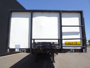 T3-003 / 2 x STEERING AXLE / 1 X LIFT AXLE