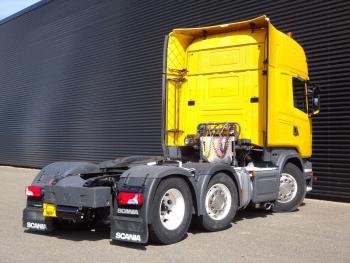 R520 V8 / 6X2*4 / MANUAL GEARBOX / RETARDER