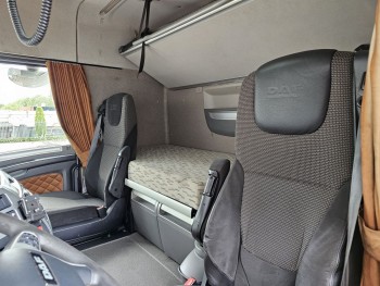 4243CS / 8x4 TIPPER / EURO 6 / ISOLATED