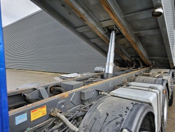 4243CS / 8x4 TIPPER / EURO 6 / ISOLATED