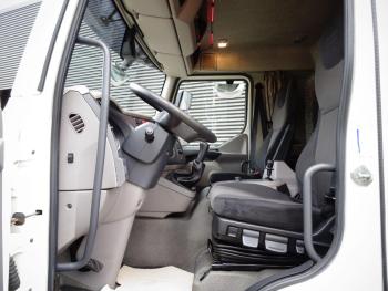DAF LF 210 EURO 6 / OPRIJ WAGEN / MACHINE TRANSPORT