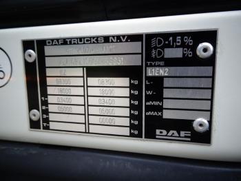 DAF LF 210 EURO 6 / OPRIJ WAGEN / MACHINE TRANSPORT