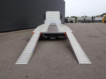 DAF LF 210 EURO 6 / OPRIJ WAGEN / MACHINE TRANSPORT