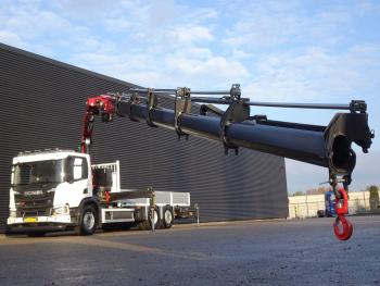P410 6x2*4 / PALFINGER 35 tm CRANE + WINCH