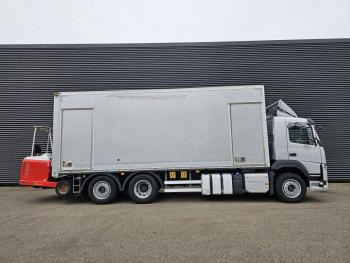 FM 330 6x2*4 / TAIL LIFT / KOOIAAP / TRUCK MOUNTED FORKLIFT
