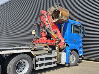 TGS 35.400 8x4-4 / PALFINGER Z CRANE + CONTAINER SYSTEM