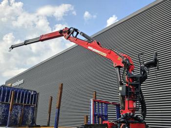 G440 8x4 / PALFINGER EPSILON CRANE / RETARDER