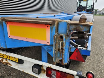 4 AXLE / MULTI CONTAINER CHASSIS / 3 X LIFT AXLE / TEILBAR