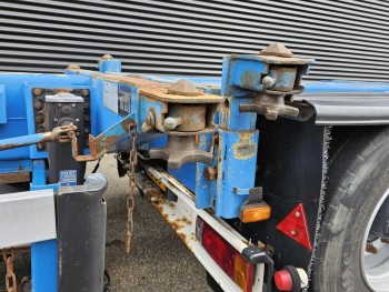4 AXLE / MULTI CONTAINER CHASSIS / 3 X LIFT AXLE / TEILBAR