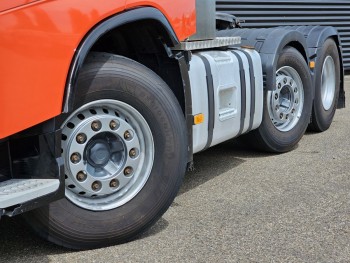 FH 460 6x2/4  / HYDRAULIC / LIFT STEERING AXLE