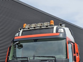 FH 460 6x2/4  / HYDRAULIC / LIFT STEERING AXLE