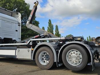 R450 6x2*4 / EURO 6 / HOOKLIFT / ABROLKIPPER