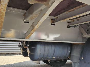 K324T / 3 AXLE / 2 X LIFT AXLE / TWIST-LOCKS